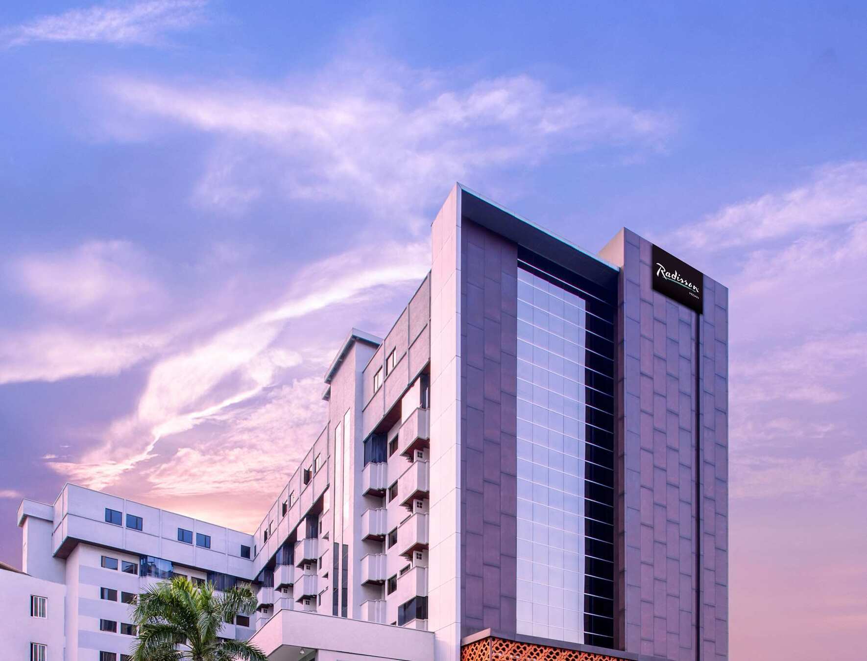 Aiho Hotel Medan Exteriér fotografie